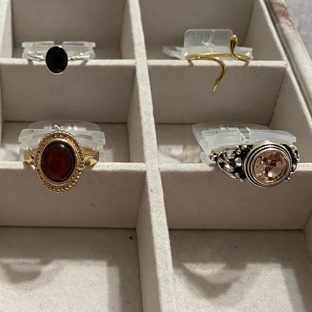 Ring (s) ! Gorgeous Various Rings ! - Picture 5 of 9